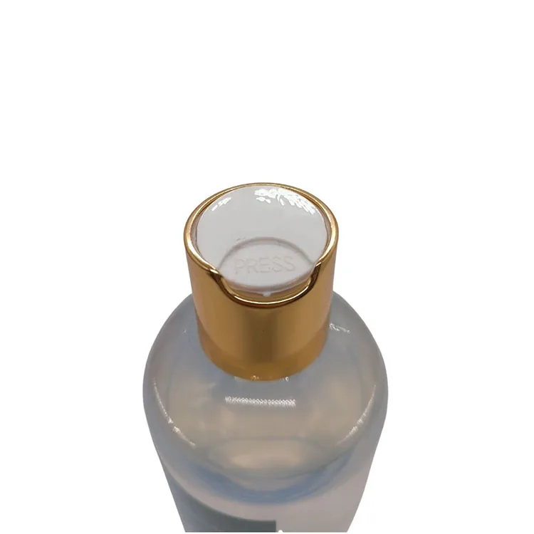 High Quality Treatment Pet Cleaning & Bathing Products 500ml Puppy Dog Shampoo