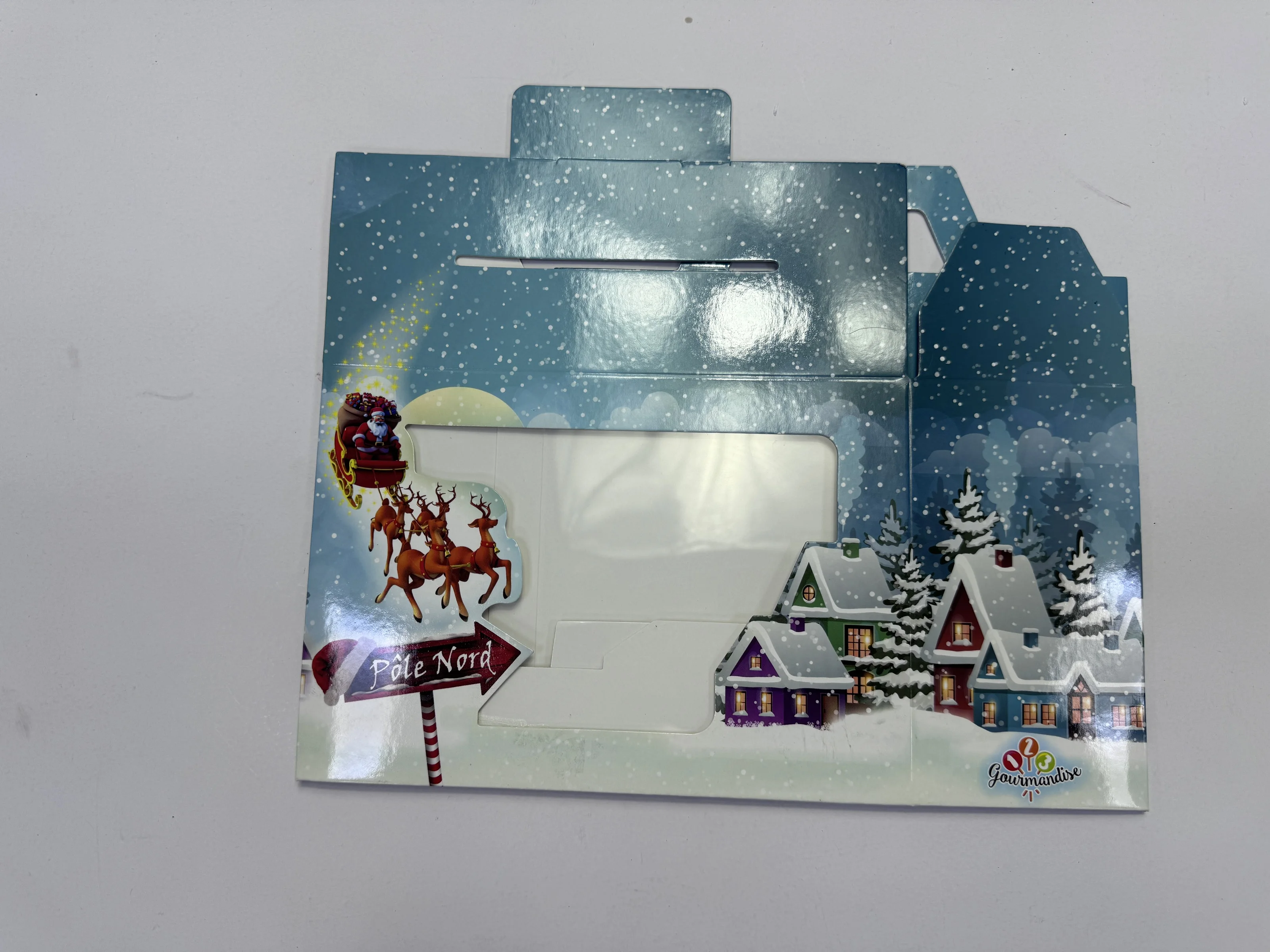 Custom Logo White Paper portable Packaging Gable Carton Gift Box With Handle