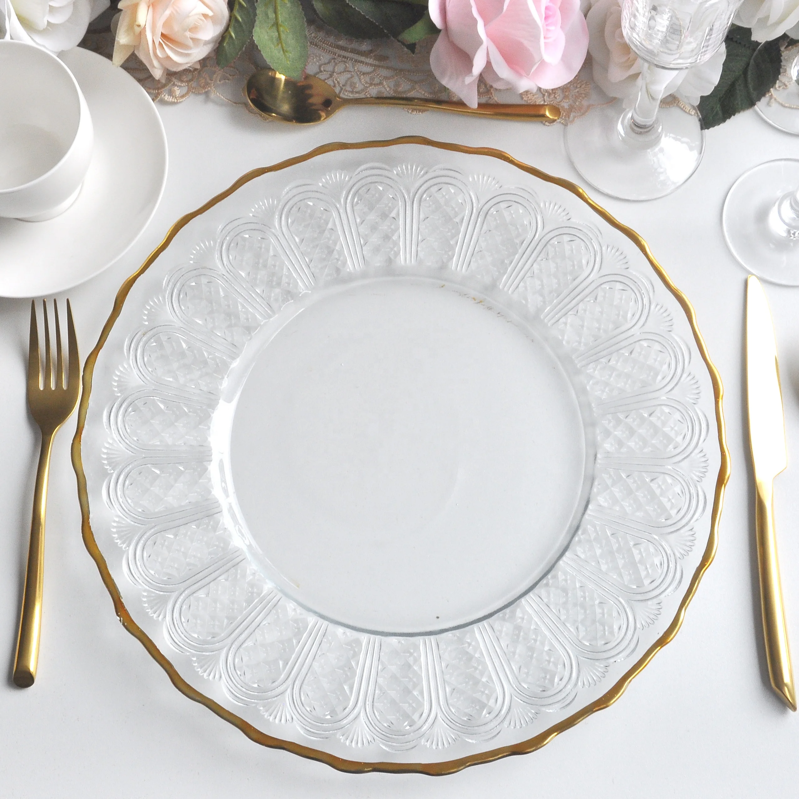 Custom 13 inch glass pressed chargers plate for wedding Gold rim pattern charger plate