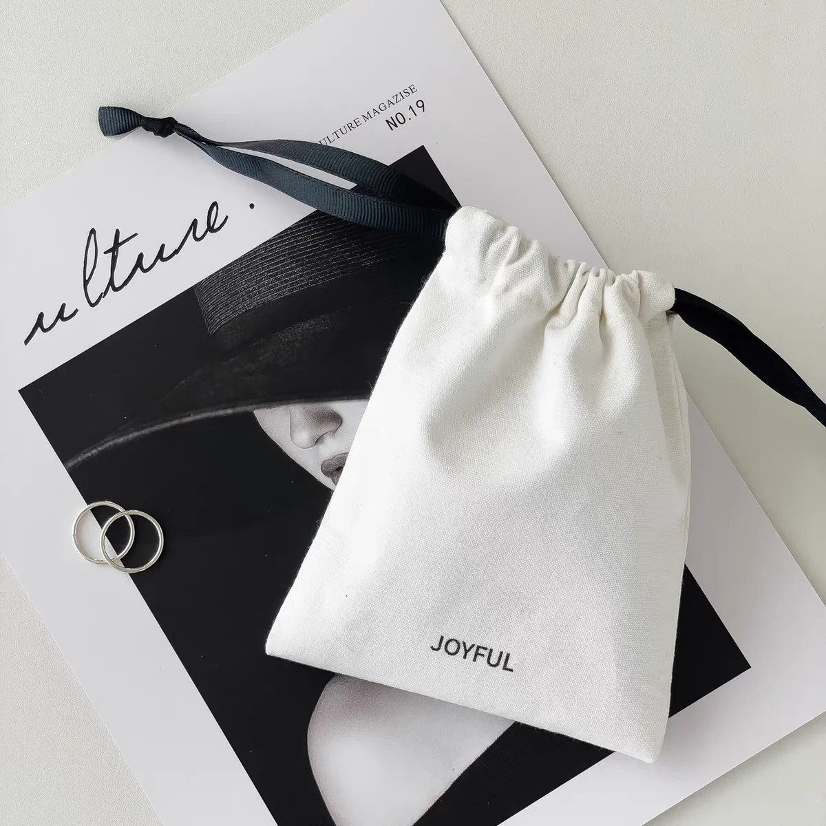 Wholesale Custom Logo Canvas Cotton Cloth Dust Jewelry Drawstring Bag for Perfume Packaging