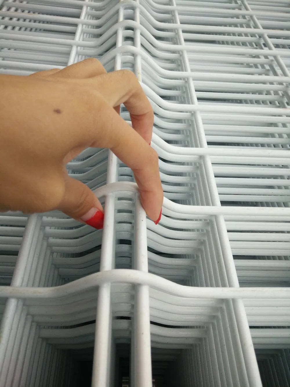 Hot Sale 3D Curved Welded Wire Mesh Fence PVC and Galvanized Steel Frame Easy Assembly for Farming & Garden Trellis