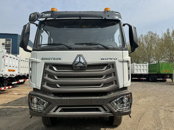 Hot Sale Brand New China HOWO SINO TRUCK 12 Wheeler 30 Cubic Meters 40tons 8x4 Dump Tipper Truck Big Loading in Mining