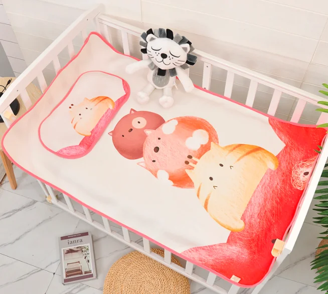 
Hot sale Cute manufacturer Summer kids children baby breathable rollable cooling bed ice silk bed set mat 