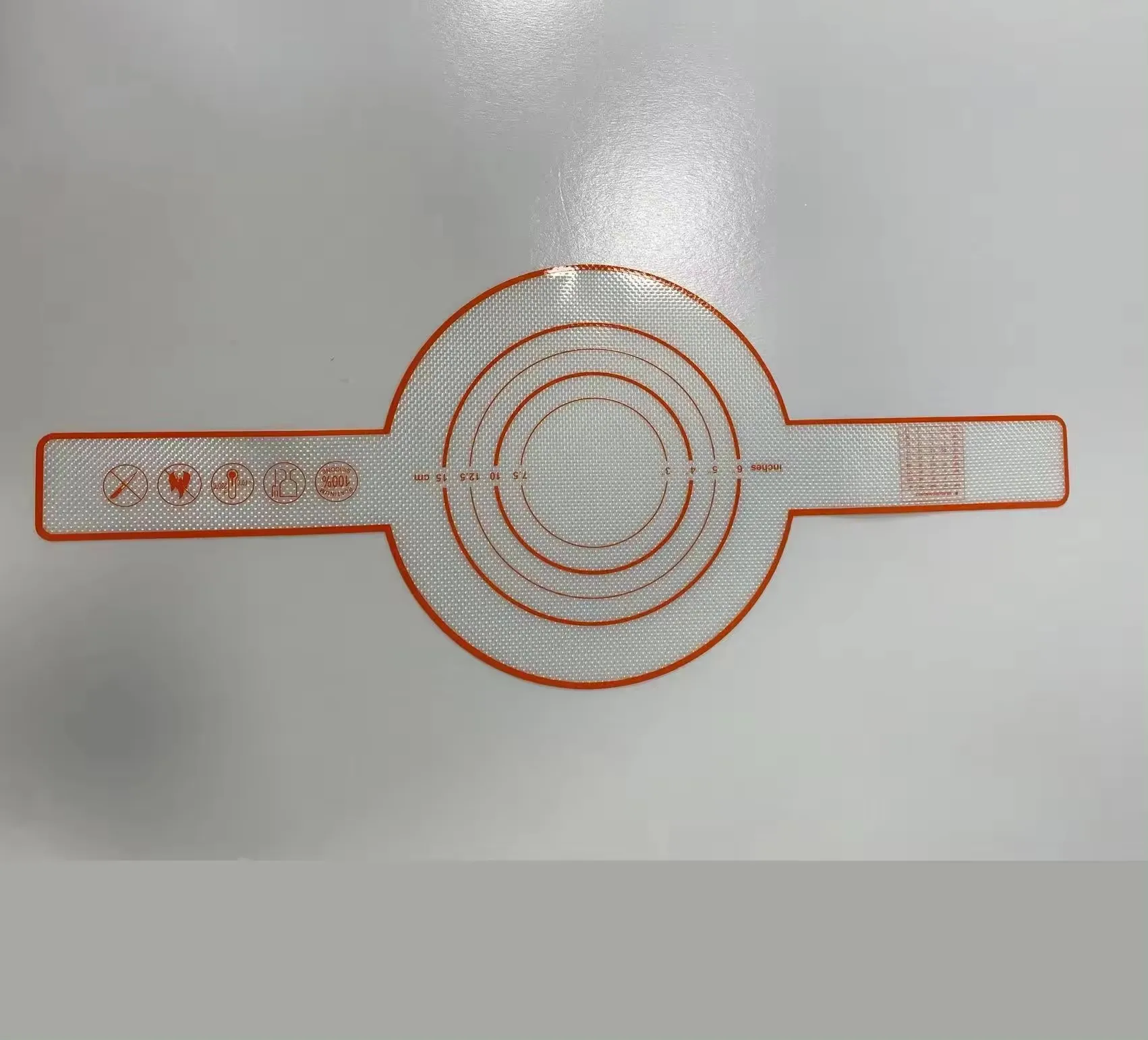 0.7mm Creative DIY oil-proof non-stick platinum silicone baking mat long handle silicone kneading mat