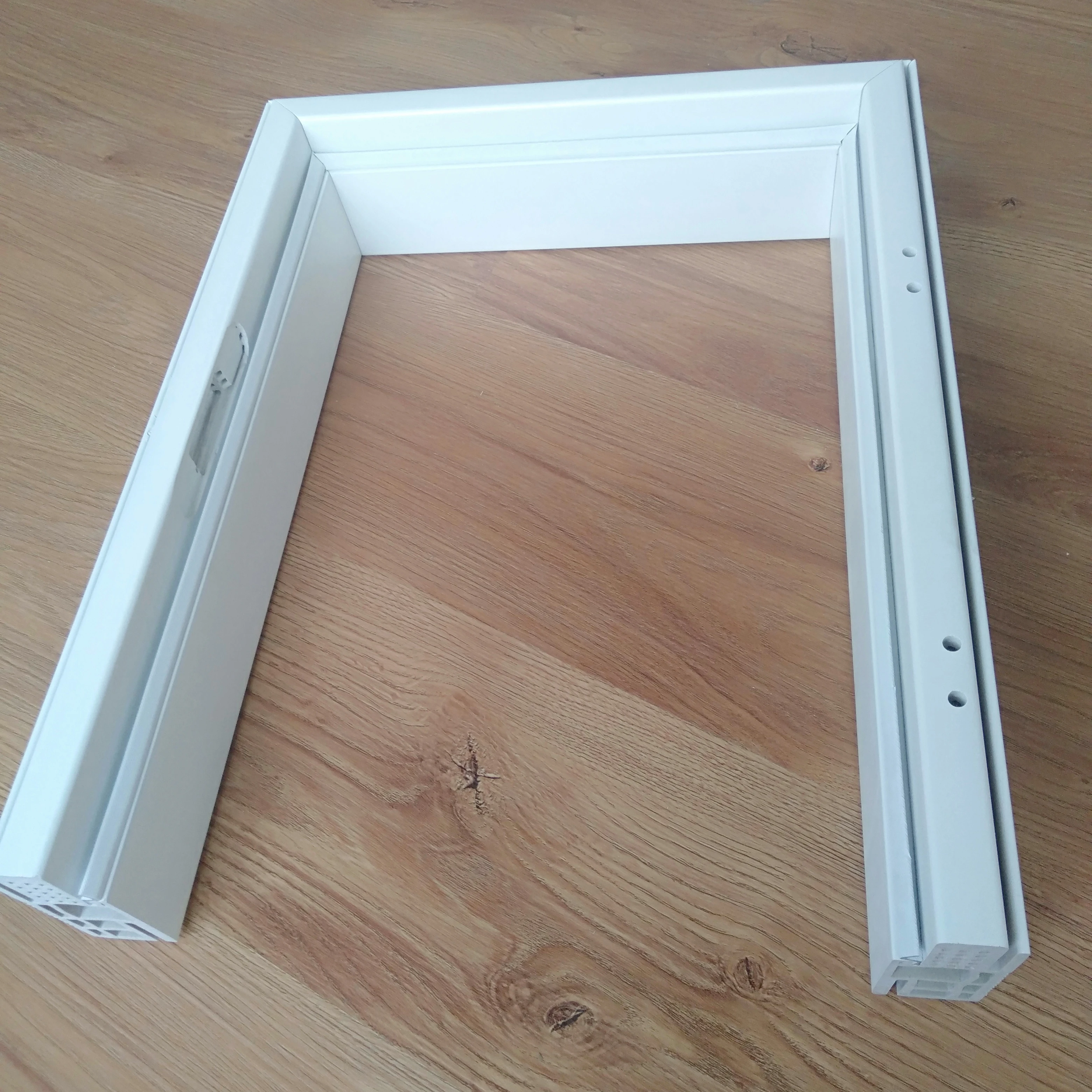 Интерьерная дверная рама из ДПК Т-типа с изображением Израиля