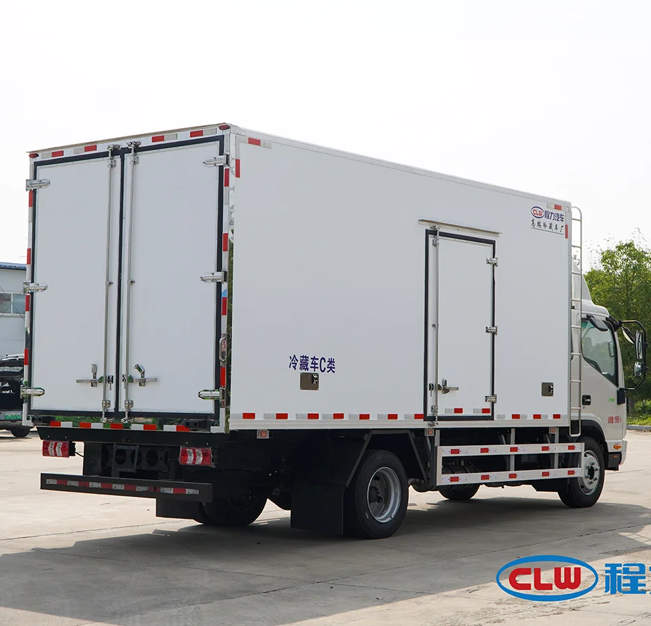JAC Large capacity  refrigerated truck   box truck