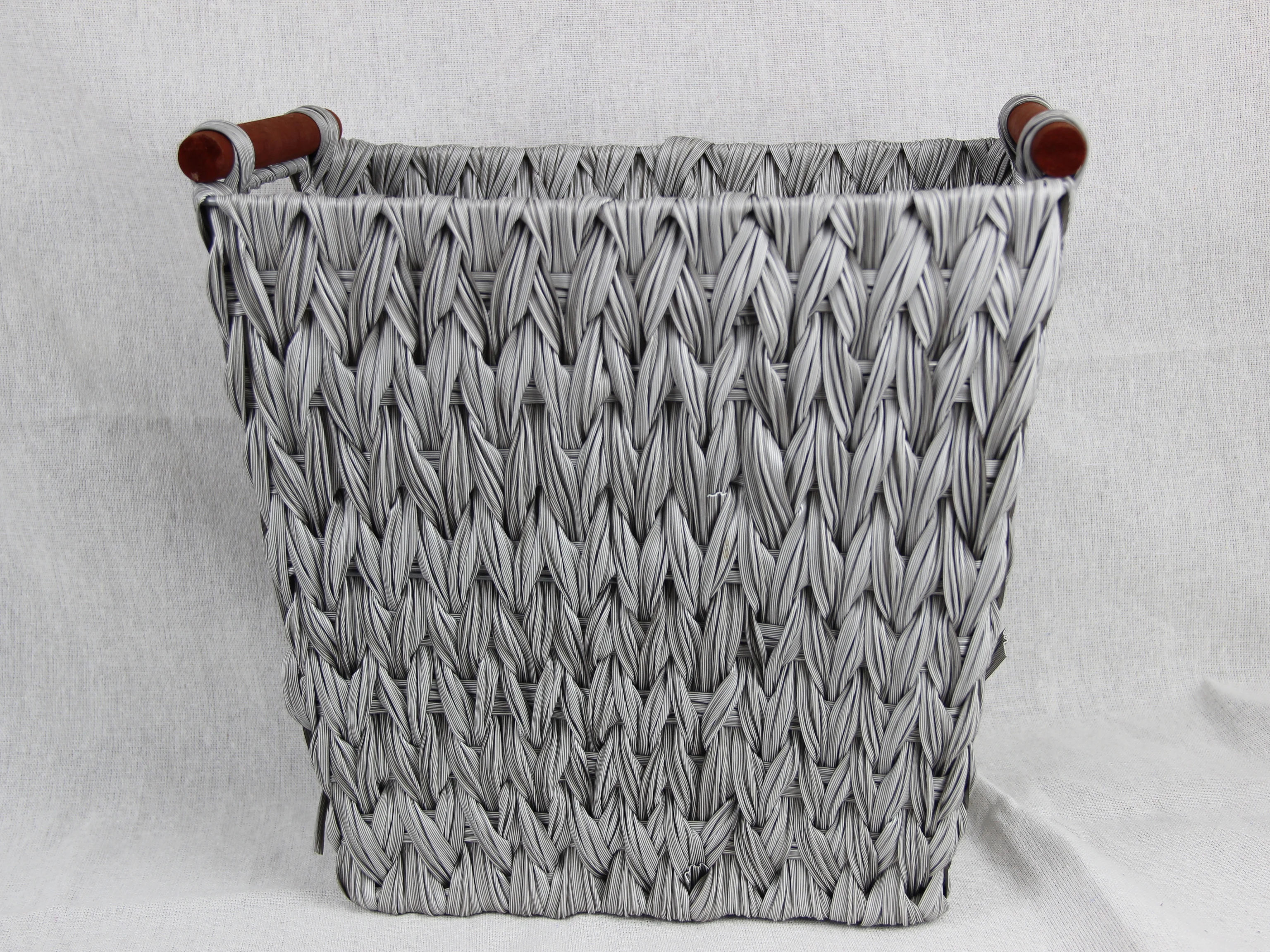 Bedroom Bathroom Kitchen Plastic Rattan Wicker Baskets Plastic And Wire Woven Storage Basket