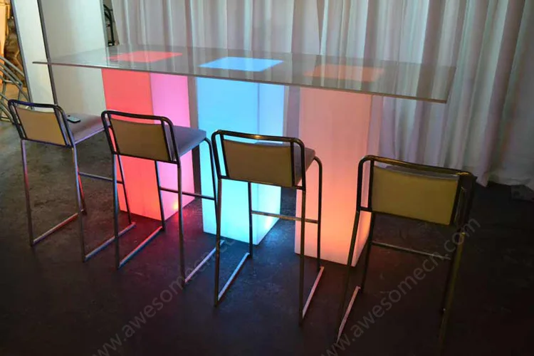 Illuminated-Table
