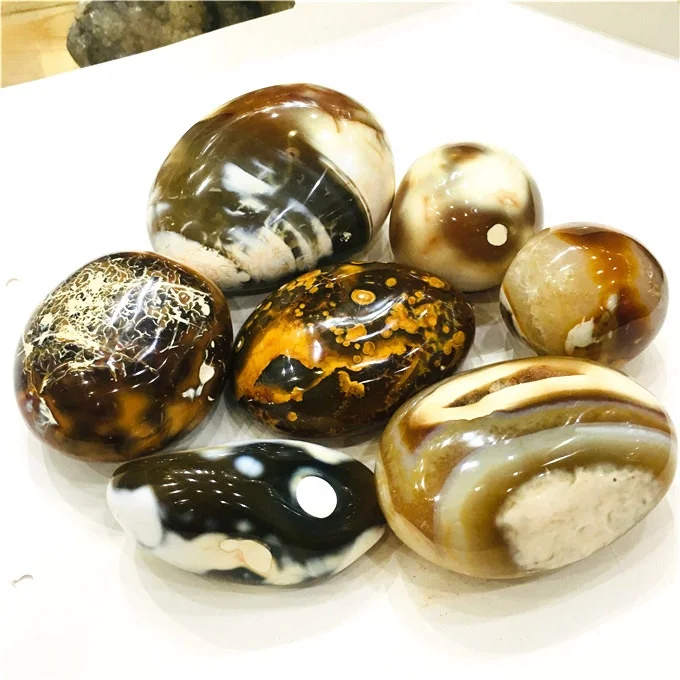Madagascar Semi Precious agate crystal  polished agate palm stone for sale