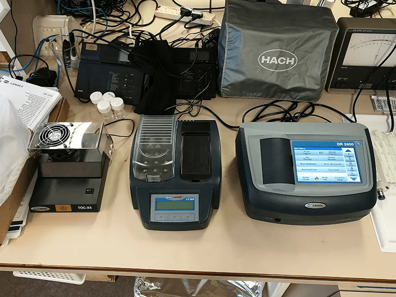 HACH DR 3900 Spectrophotometer For Water Analysis