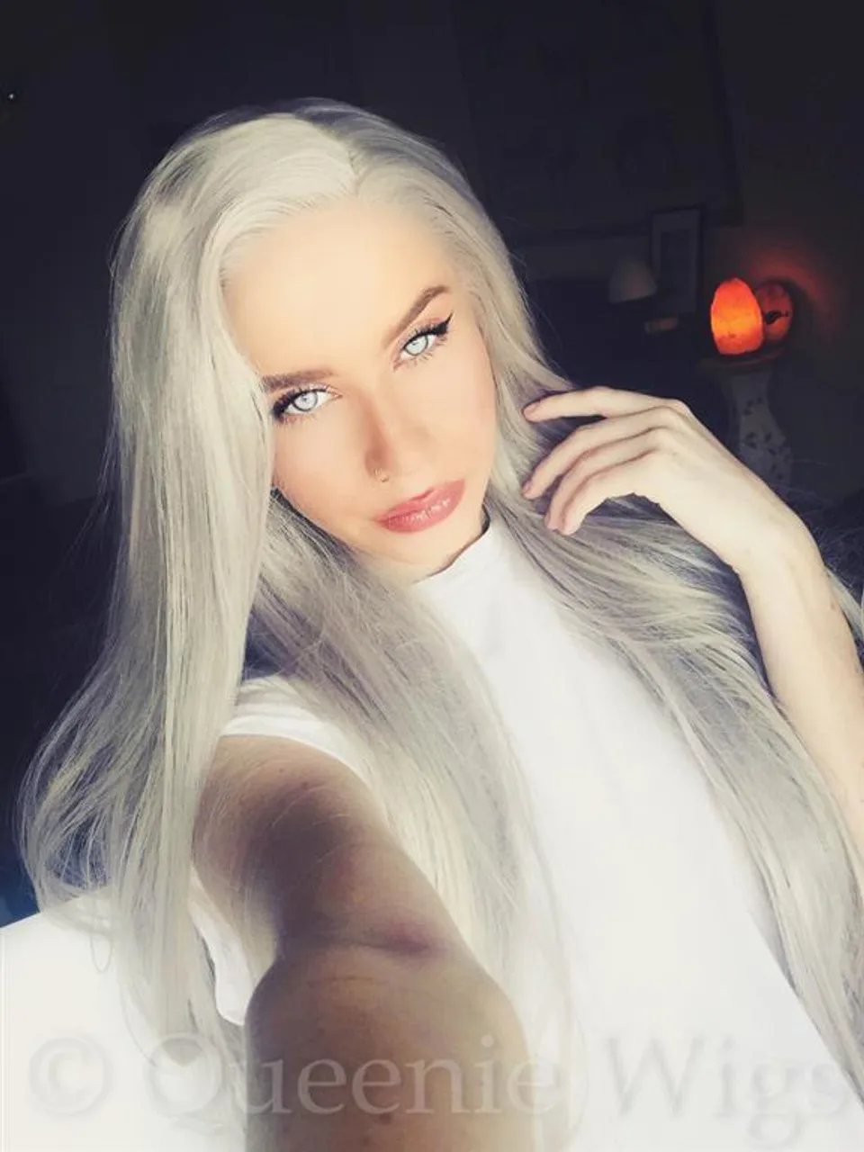 Factory custom wholesale lace before heat resistant long silver long straight wig