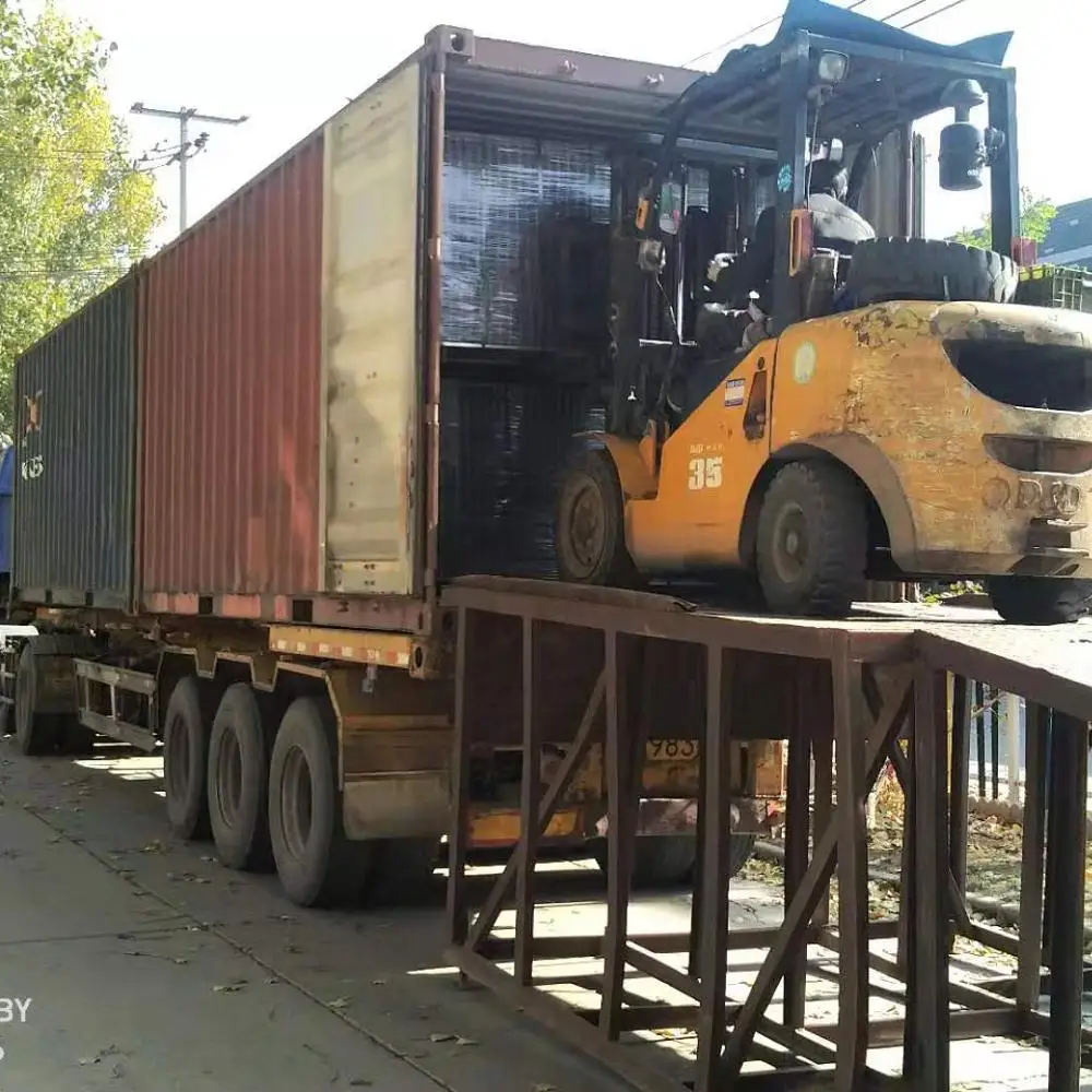 Corrosion Resistant 5cmx10cm Size 1mx0.8mx0.3m Welded Gabion Baskets