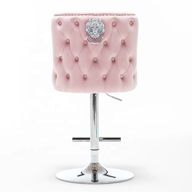 Seat and front back diamond back deep buttons lion knocker velvet bar chair