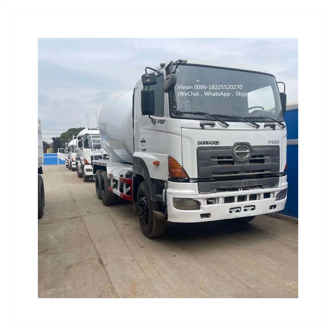 Б/у грузовик Hino 700 Бетономешалка в наличии для продажи