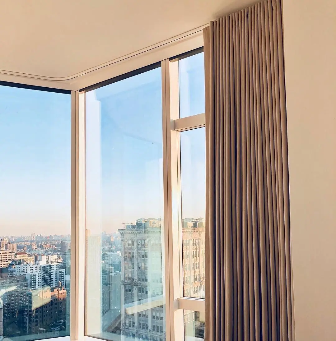 Super low noise Intelligent electric curtain system curtain motor for smart house