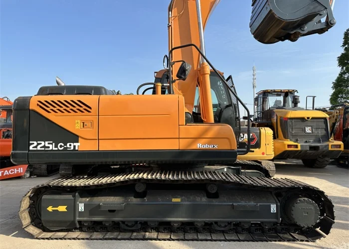 Original Imported  Hyundai225LC Korea Made Used Operating Weight Stable and Durable with Bucket Capacity