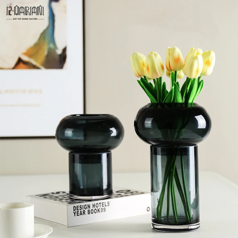 Wholesale Modern Nordic Minimalist Transparent Hand Blown Glass Mushroom Vase