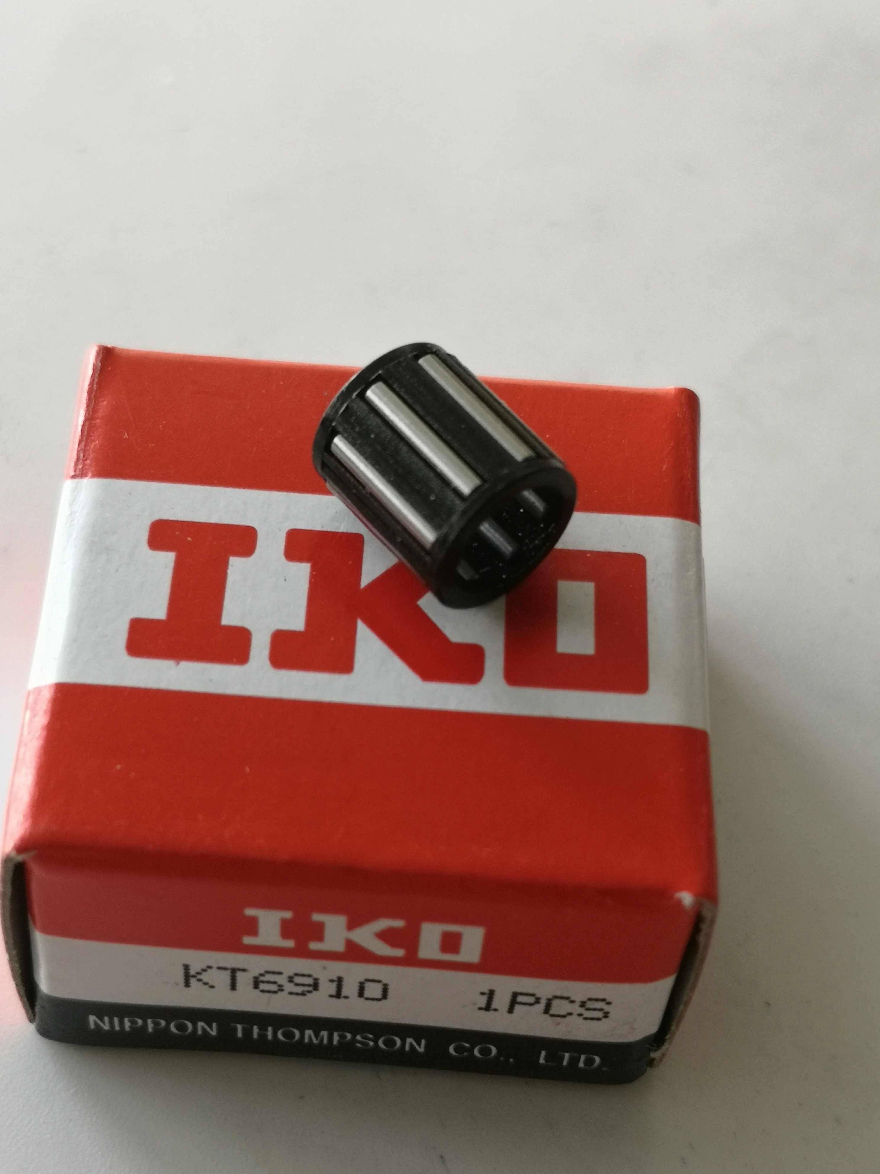 Высокое качество IKO игольчатый роликовый подшипник KT8128 KT81211