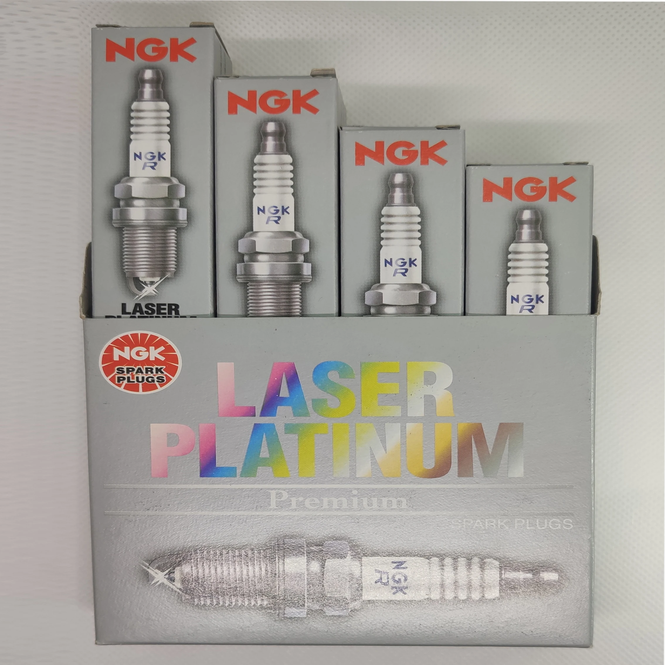 PFR7S8EG 1675 JAPAN Orginal  High Quality Laser Platinum Spark Plug for VWAG  EA888  06H905611
