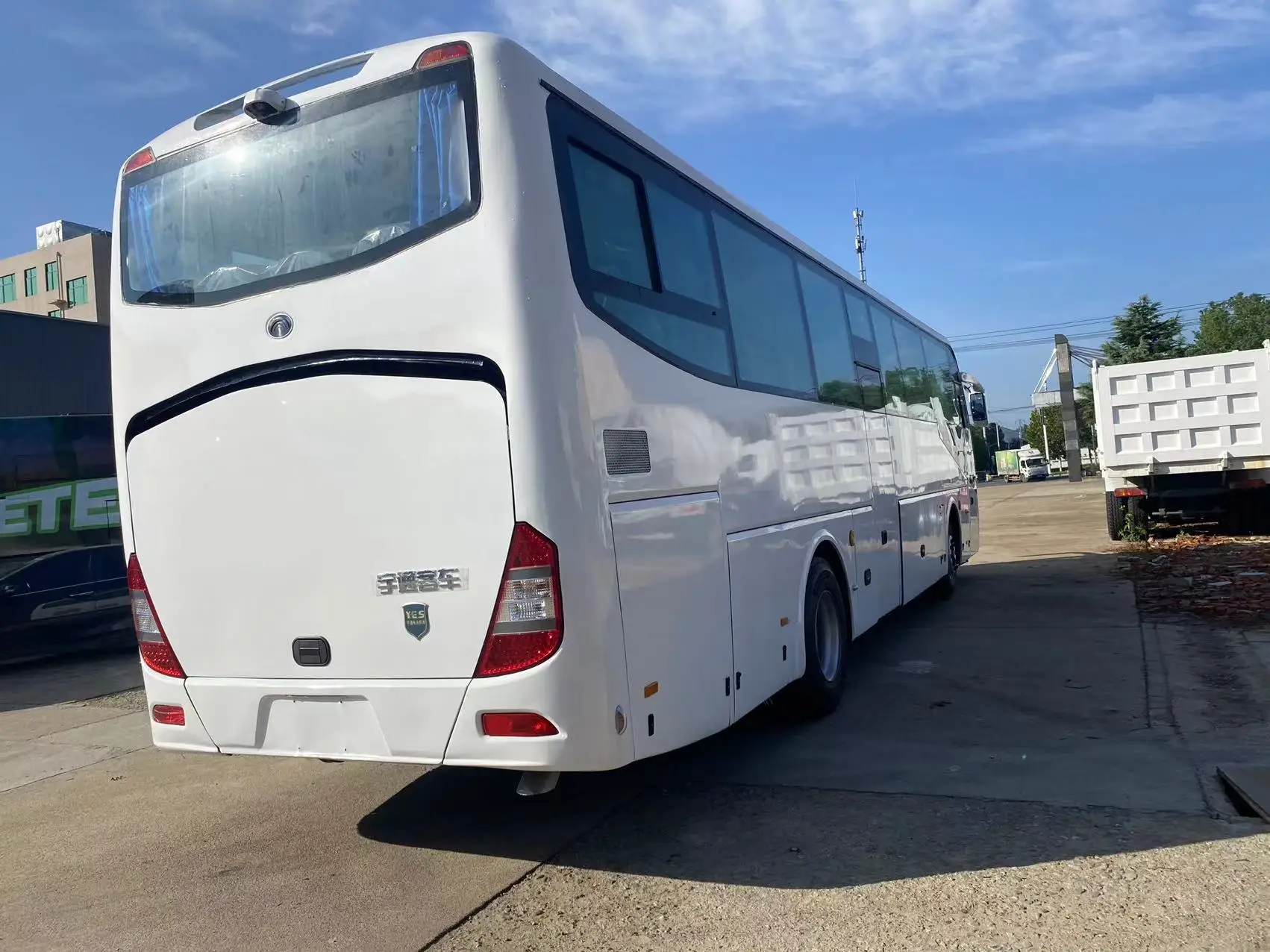 2024 Luxury 35 Seats Travel City School Used Coach Bus for Sale