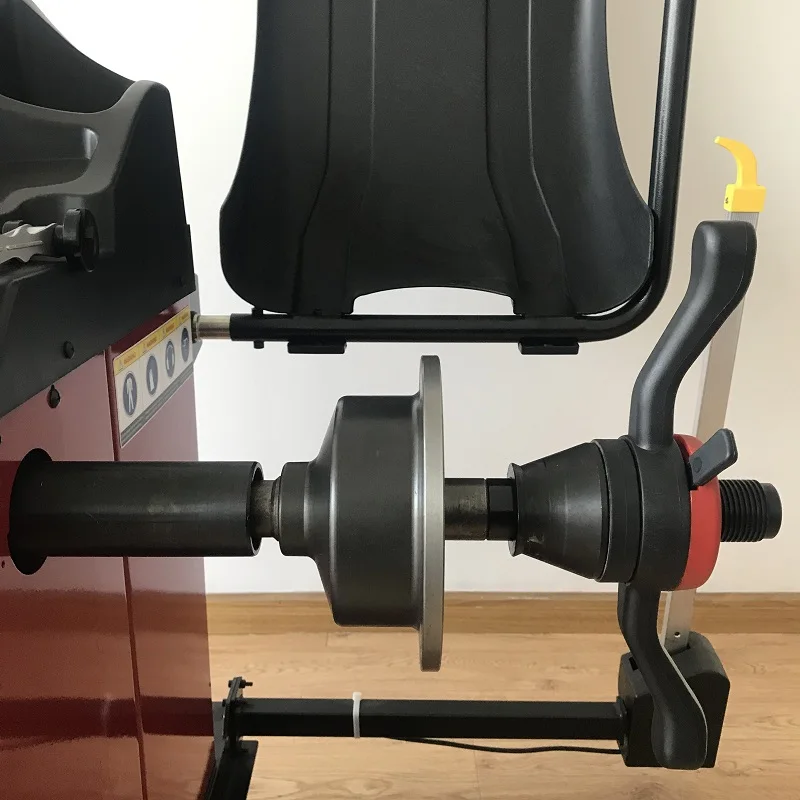 Cheap High Speed Wheel Balancing Weight Machine Alignment Equipment Tire Balancer