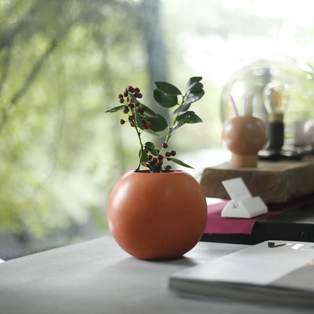 Design New Best Selling Wholesale Garden Concrete Vase Cement Plants Pots  Concrete Goods Concrete Pot