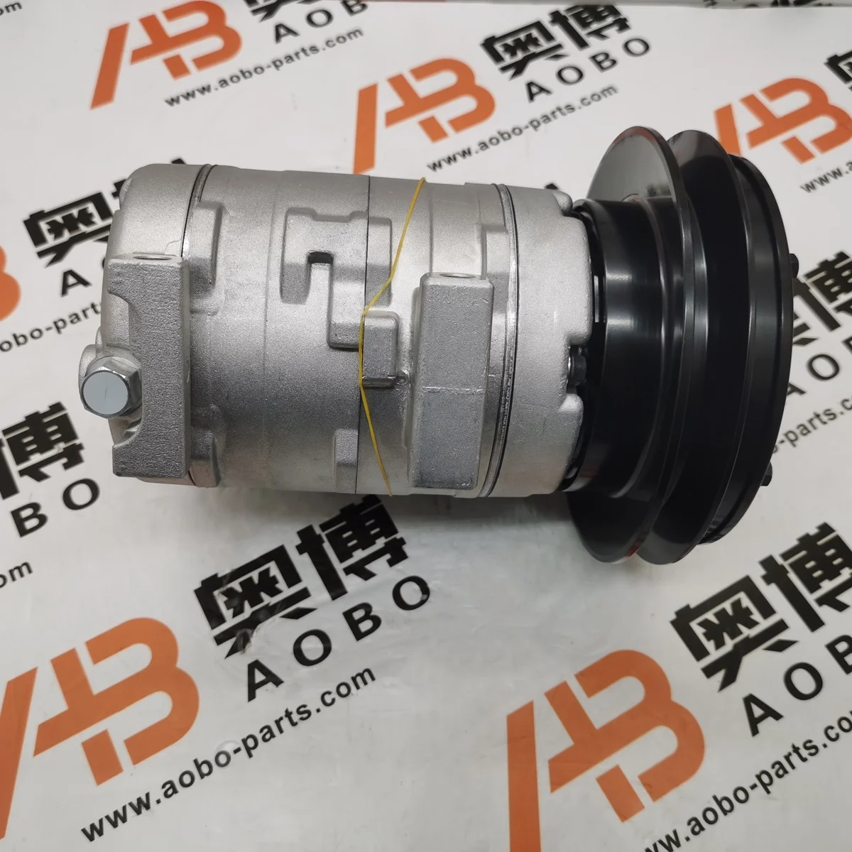 EX1200-5 EX1200-6 ZX450 ZX650 Экскаватор Воздушный компрессор кондиционера 4436025