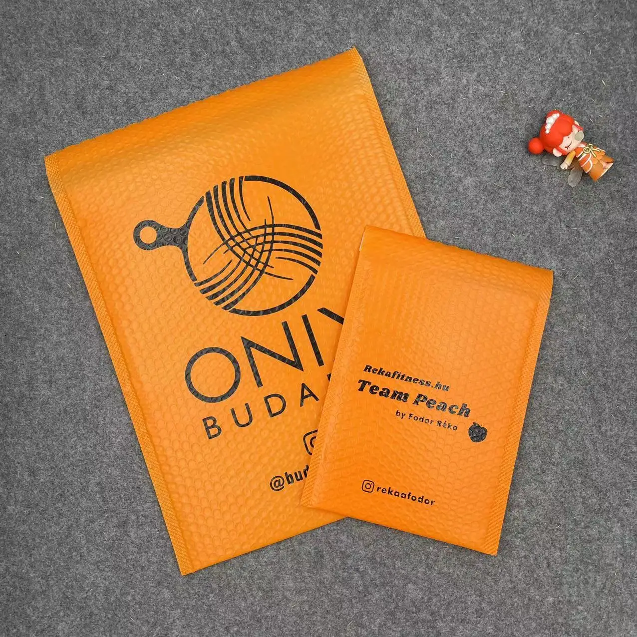 New Arrival Orange Custom Logo Printed Eco Friendly Cute Bubble Mailers Padded Envelopes Shipping Mailers