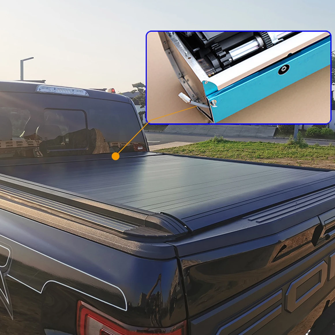 New Model Customized Locking Tailgate Pickup Truck Tonneau Cover For Added Security Isuzu Ruimai