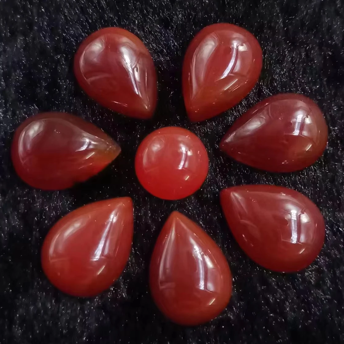 YZ Gems Oval cabochon carnelian red chalcedony stone Round Flat Red stone natural red agate stone for women jewelry