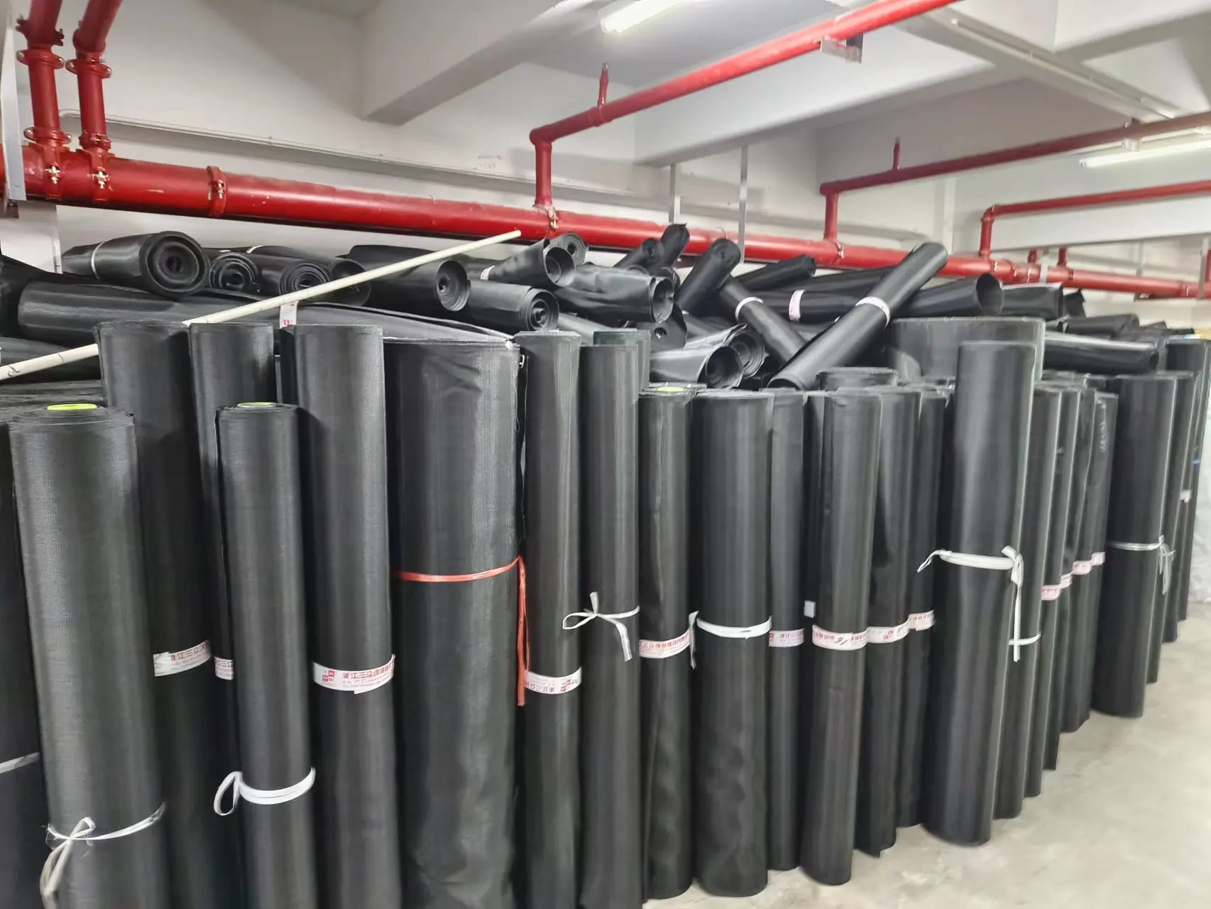 Mushroom growing net application for the bed frame of button mushroom cultivation racks 1.45m*34m