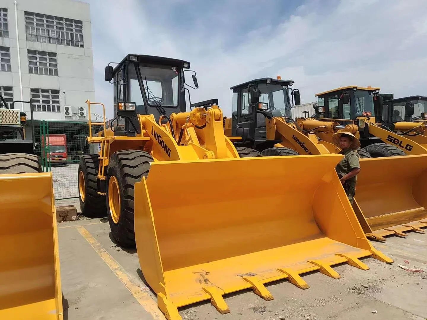 Used LG956 LG936 loader extension arm