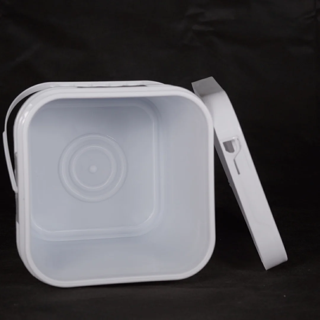 Factory Wholesale Custom Food Grade 10L Square Plastic Bucket with Lids for Packaging Foods