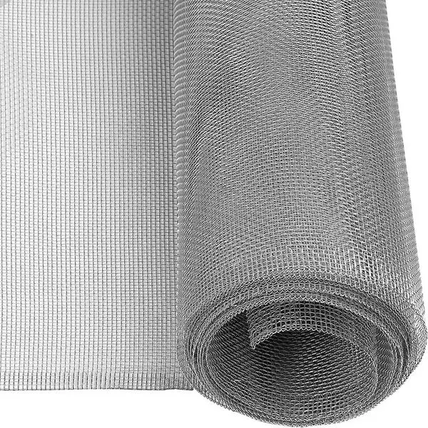 Wholesale cattle/sheep/farm/field/deer wire mesh fence galvanized grassland fence steel rods