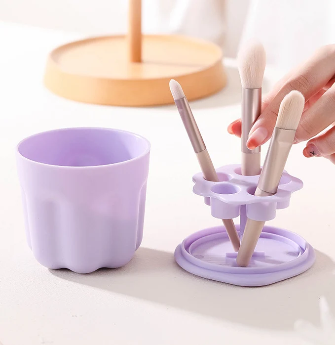 Lovely Silicone Makeup Brush Cleaning Bowl 2 IN 1 Portable Makeup Brushes Washing Scrubber Bowl with Brush Drying Holder