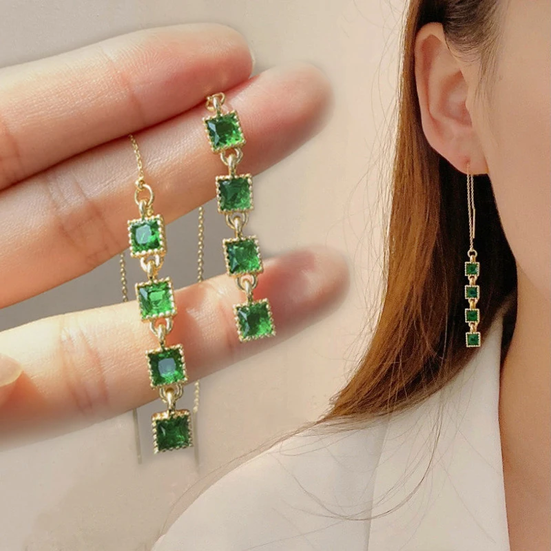 Huitan Luxury 18K Yellow Gold Plating Emerald Dangle Earrings Delicate Shiny Cubic Zirconia CZ Vintage Tassel Earrings For Women