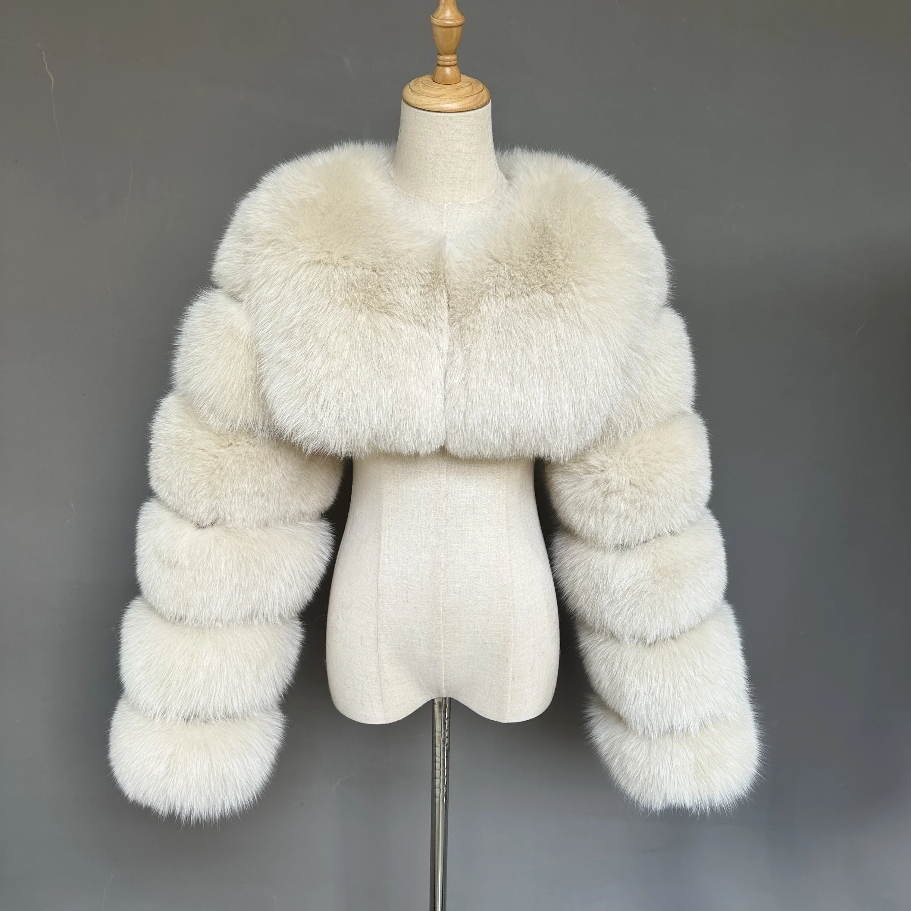 New Fashion Real Fox Fur Sleeves Jacket Winter Natural Raccoon Fur Cropped Coat Women Two Fox Fur Sleeves