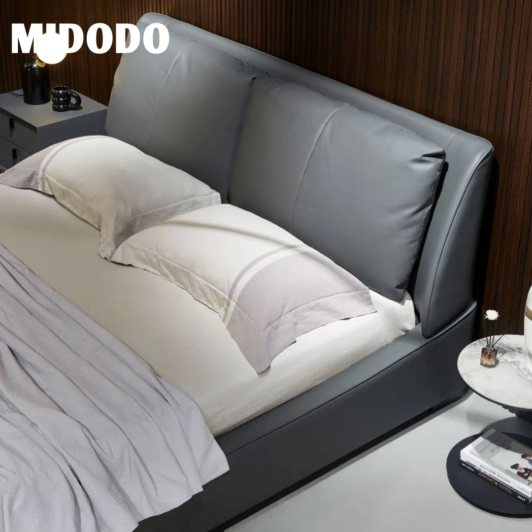 Luxury Bed Modern Design Bedroom Furniture Upholstery Soft King Size Solid Wood Frame Leather Double Beds