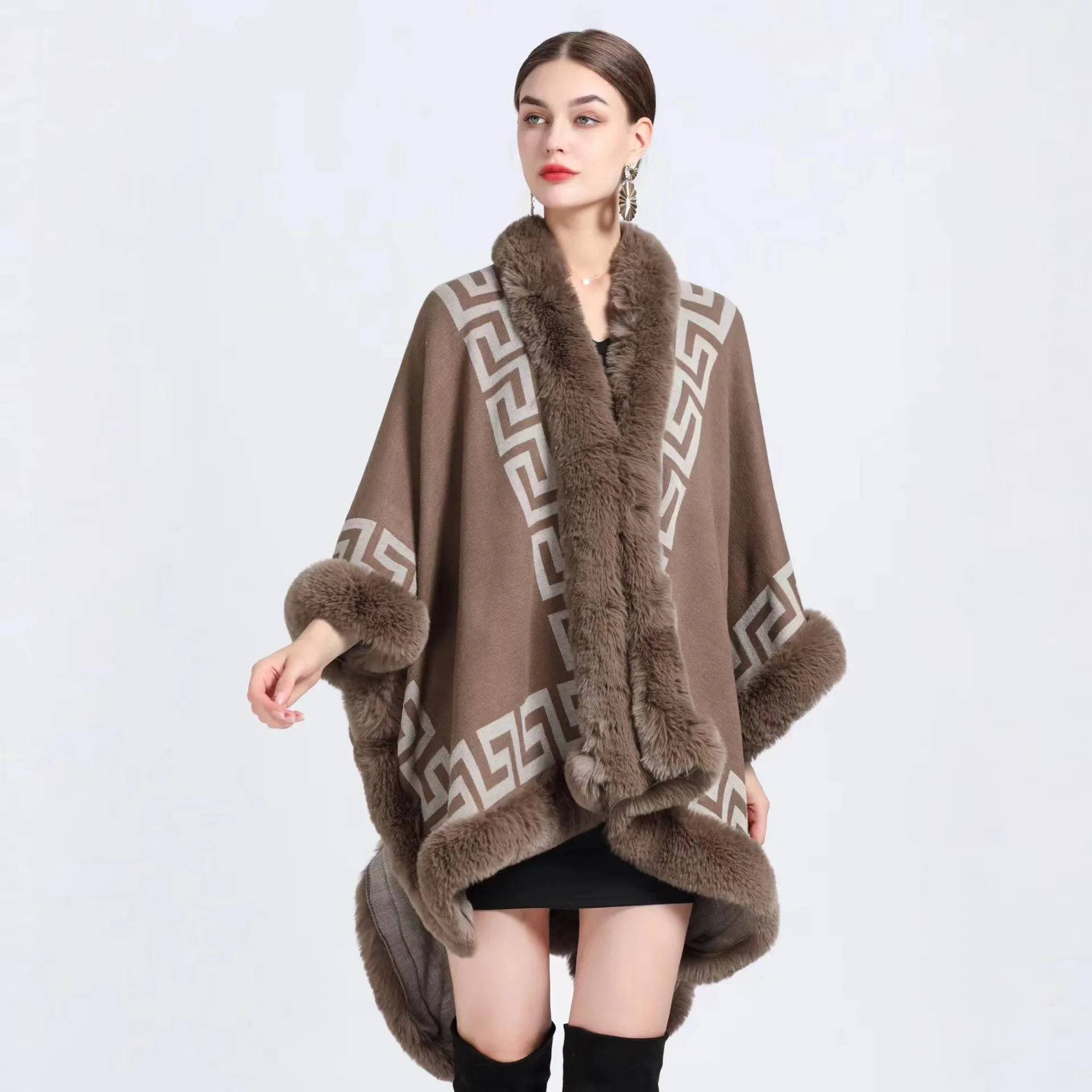 2024 New Design Winter Women Jacquard Wraps Stole knitted Oversized Faux Fur Collar Poncho Cape Shawl