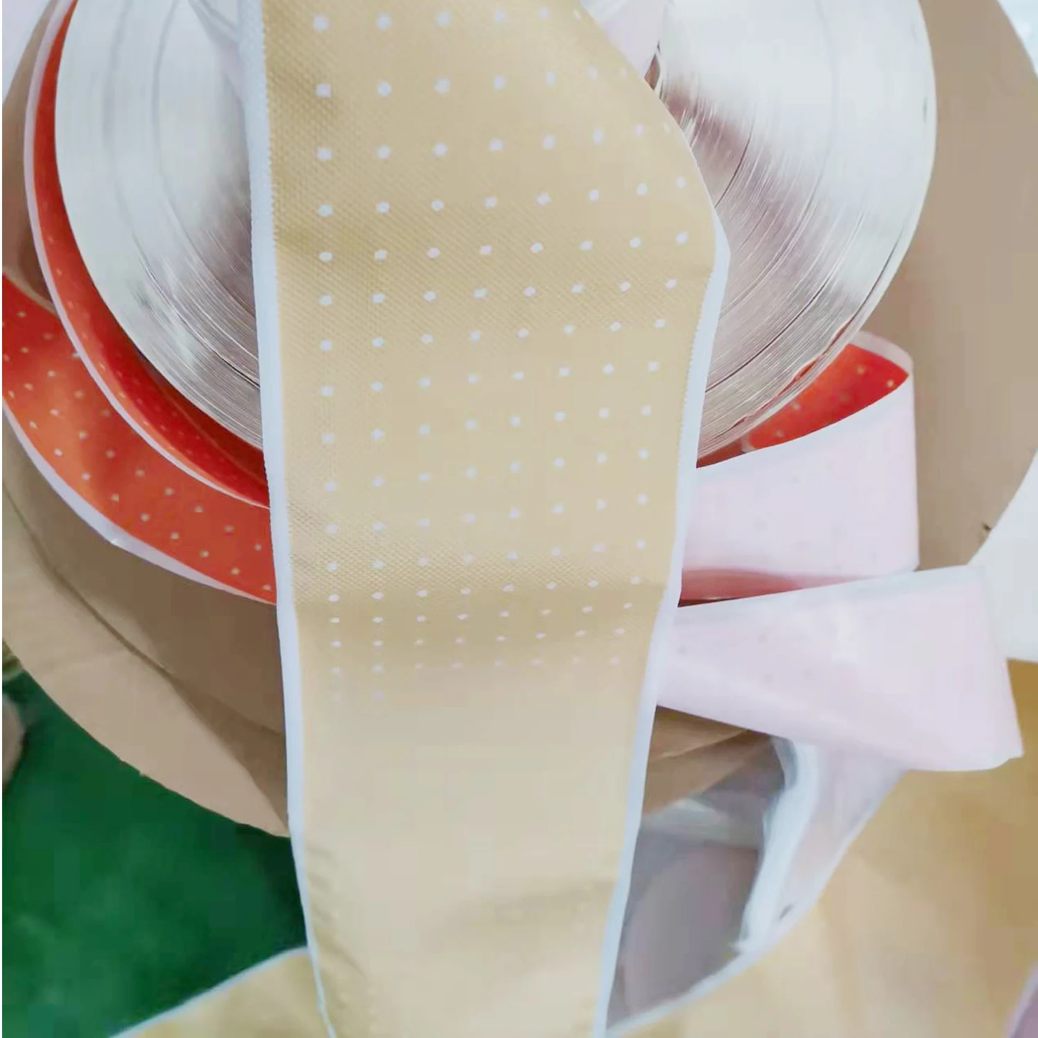 Wholesale Disposable Medical Healing Capsicum Perforated Zinc Oxide Plaster Jumbo Rolls