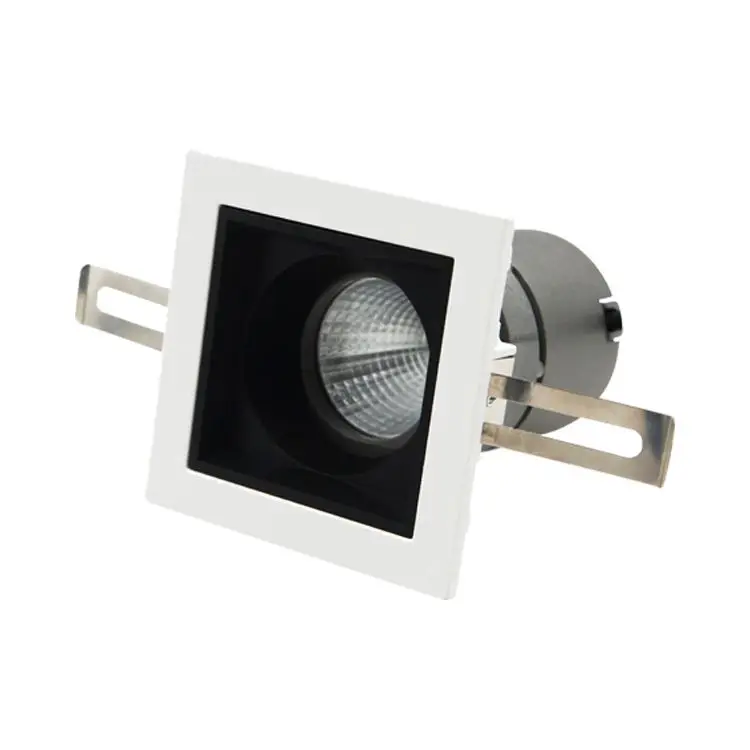 Безопасный светодиодный светильник с Wi-Fi и большой скидкой