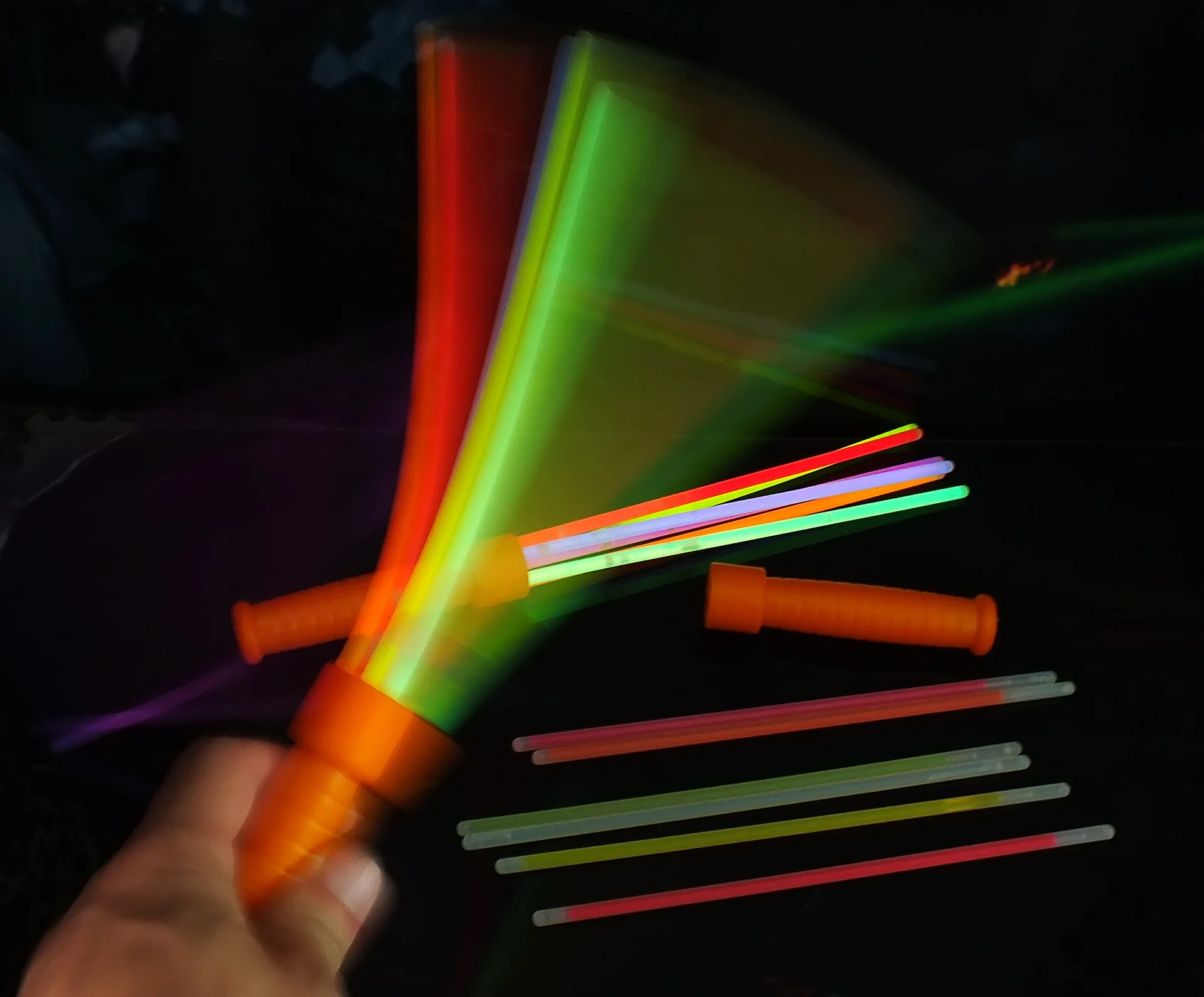 Best selling top Quality personalized glow sticks star key earring drop bulk party supplies