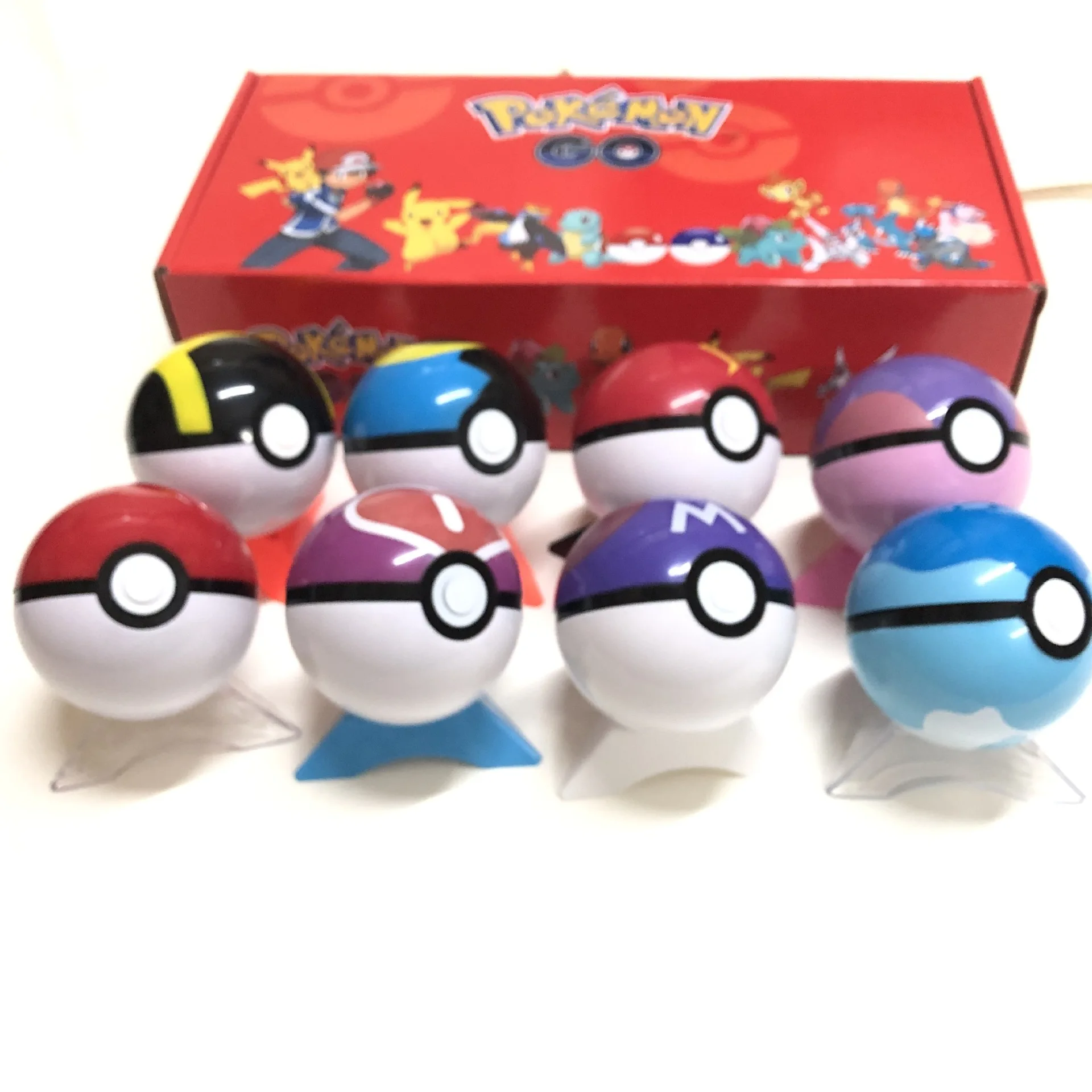 8 шт./компл. PokeBall с подставкой, упакованный в подарочную коробку, подарок для детей