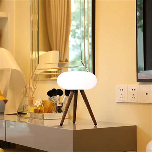 LED Smart Magic Lamp Induction Dimming Table Lamp USB Power Supply Can Rotate Control Brightness 3 Level Dimmable LED Table Lamp