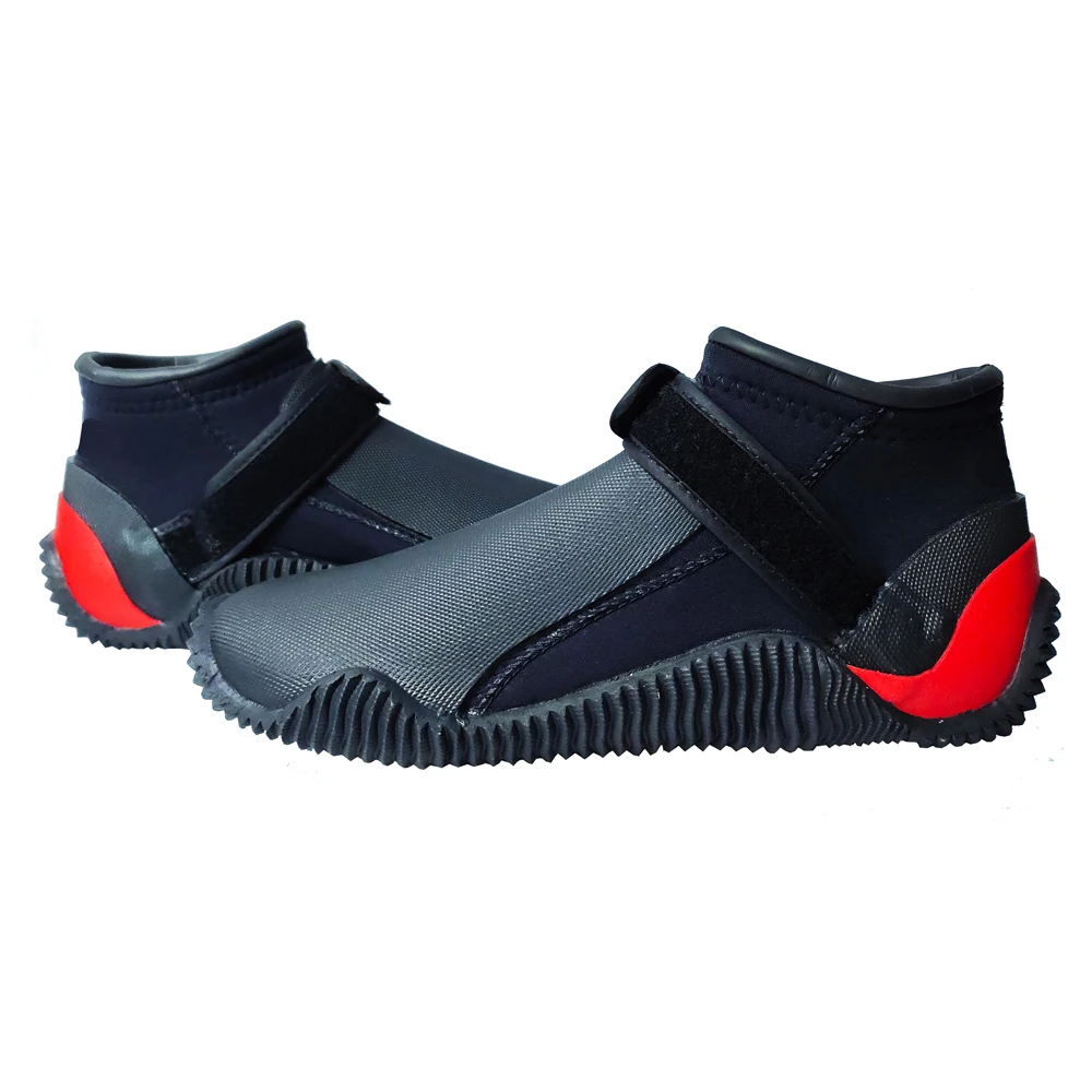 Wholesale Comfortable Quick-drying Water Sports Neoprene Beach Swimming Diving Shoes Boots