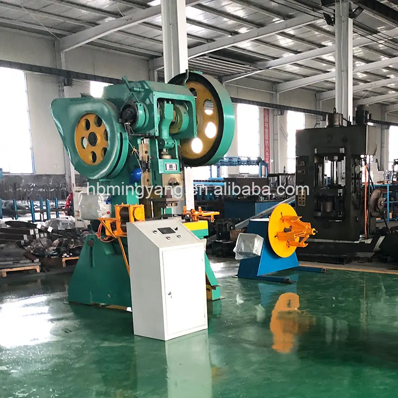 Best quality Security Fence machine concertina razor wire fence machine