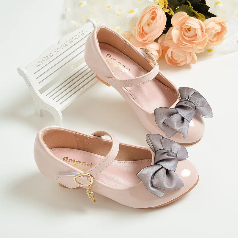New arrival Elegent  girls PU leather shoes  Girls heels princess shoes with bow little  Girl party Sandals