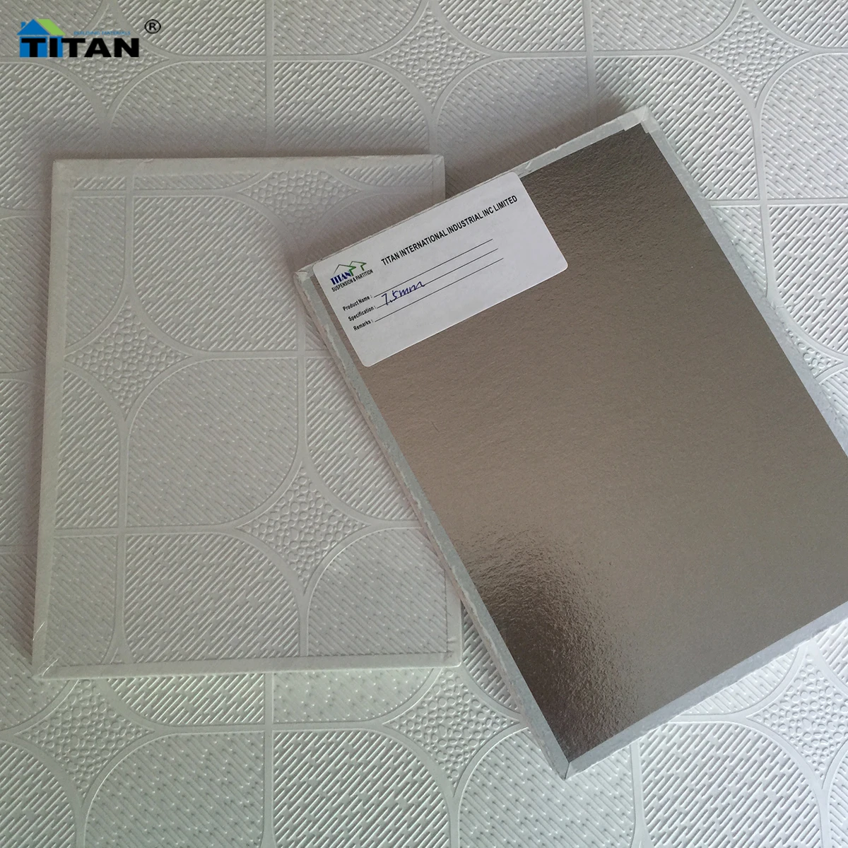 2X2 Gypsum Ceiling Insulated Plaster Boards Vinyl Faced Gypsum Board With Aluminum Foil