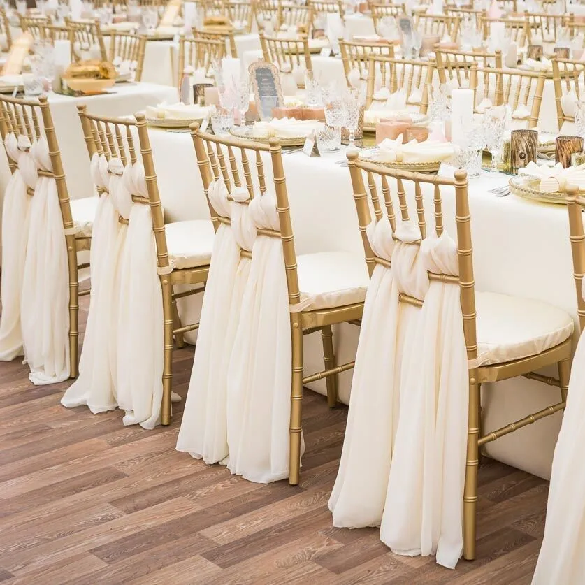 Оптовая продажа акриловый металлический Штабелируемый свадебный стул chiavari с подушкой