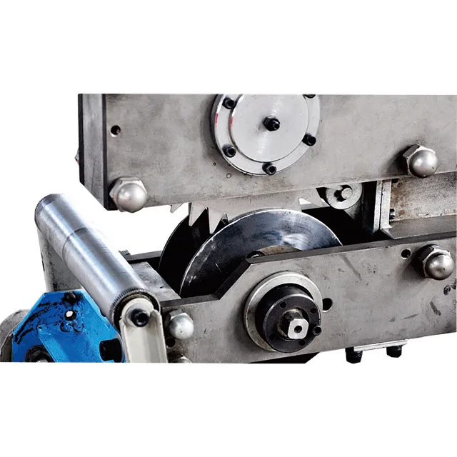 Steel cord conveyor belt cut machine